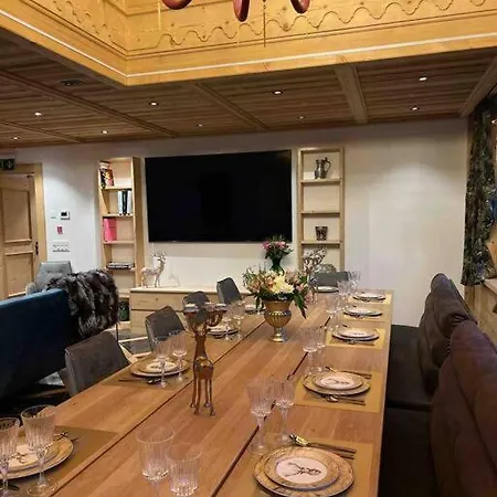 Riedhuus Dağ evi